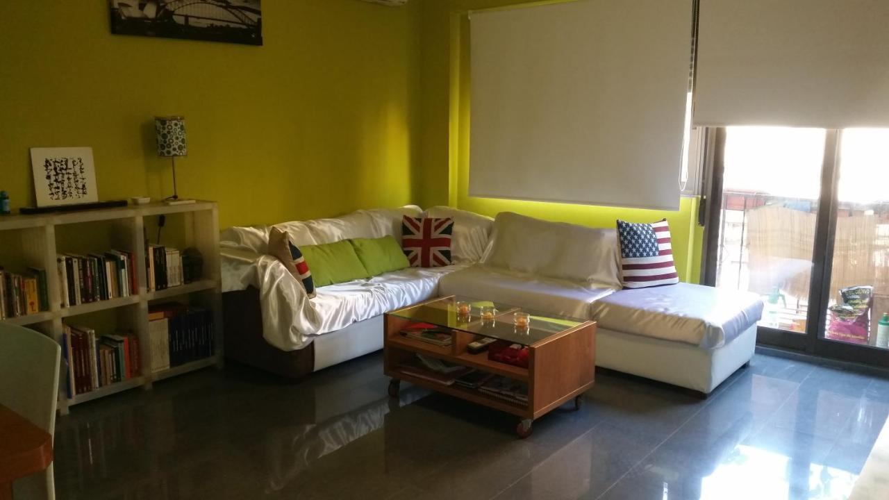 Habitacion Junto Torres Serranos Valencia Exterior photo
